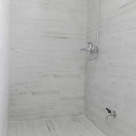 Mond Apartment *
